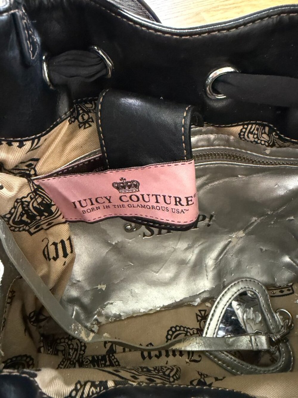 Juicy Couture Daydreamer Black Velour Shoulder Bag - Picture 15 of 16